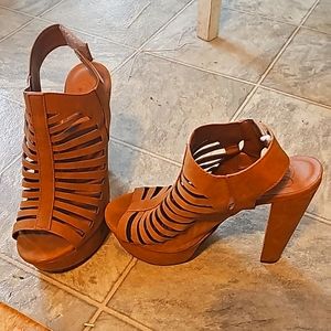 Women's Heel